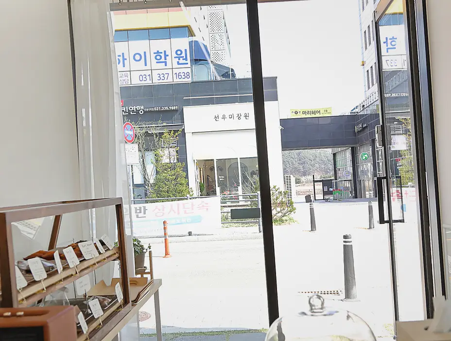 등촌 스터디카페 인테리어 진행 모습 1